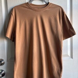 GOODFELLOW & Co. | Light Brown/Tan Men’s Crew Neck Tee- Medium